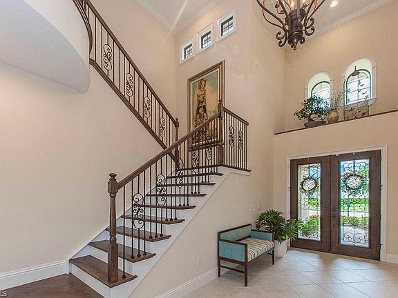 3rd image of 12448 Wisteria Dr