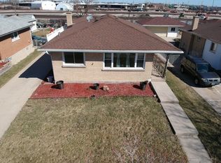 6008 Park Ave, Berkeley, IL 60163