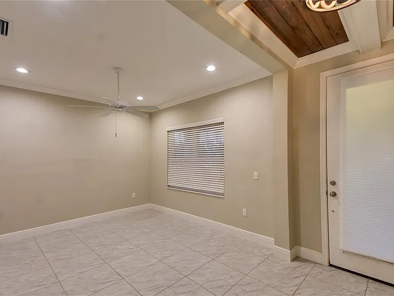 7408 Ridgelake Cir — Photo 6
