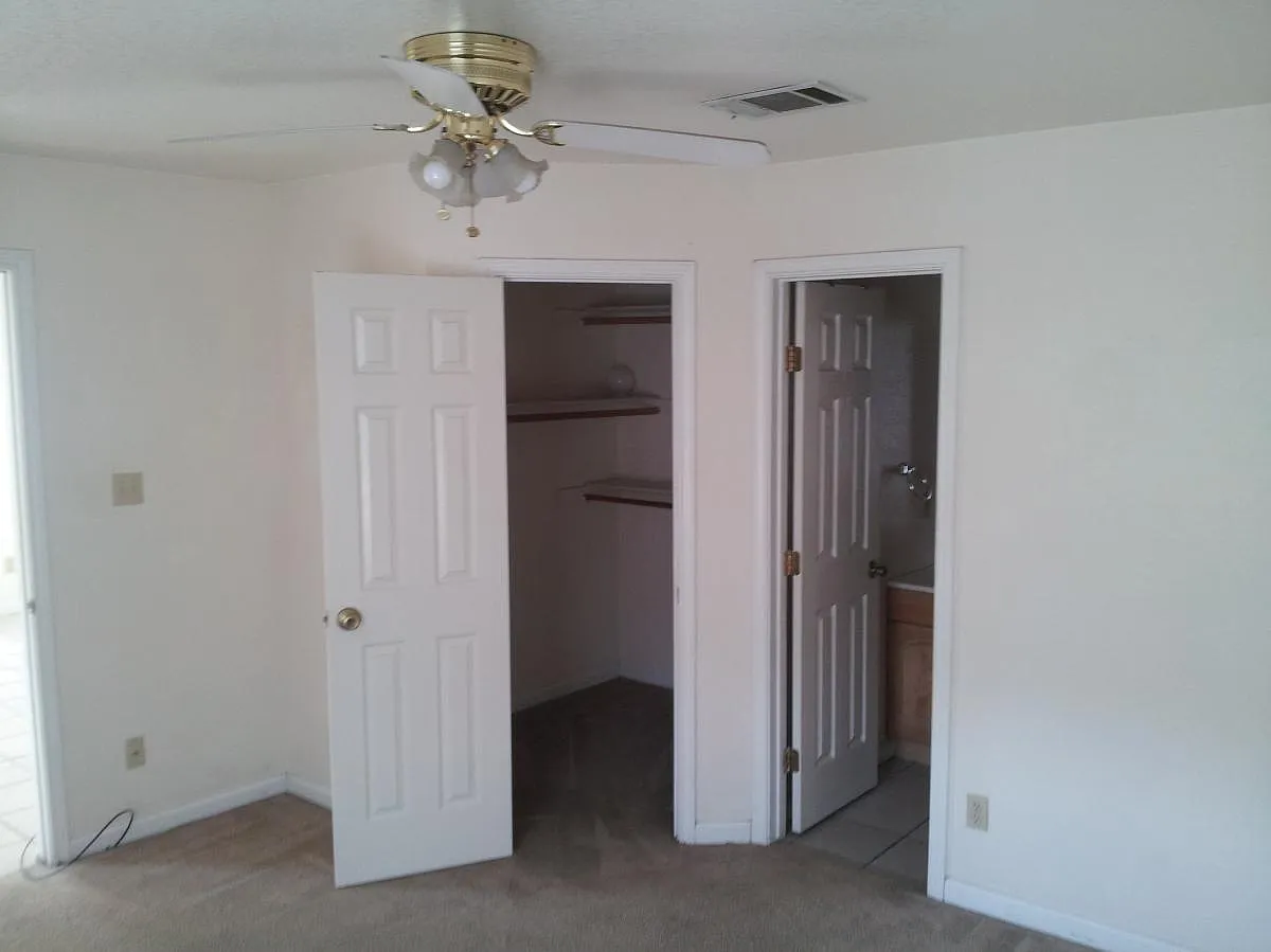 2 bed, $1,250 — Photo 4