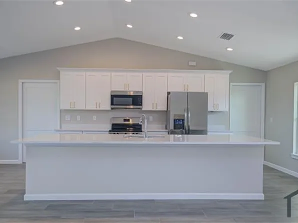 4358 NW 34th Ave, Cape Coral, FL 33993