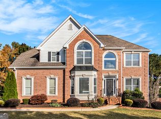 1077 Rowanshyre Cir, McDonough, GA 30253
