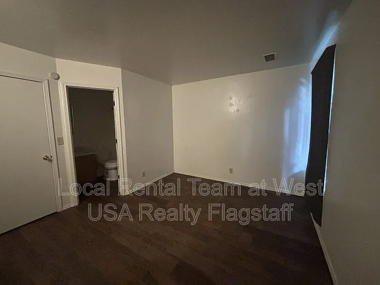 625 S Fountaine St #B — Photo 20