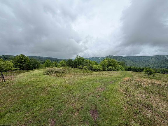 5th image of 199 Whitetail Rd