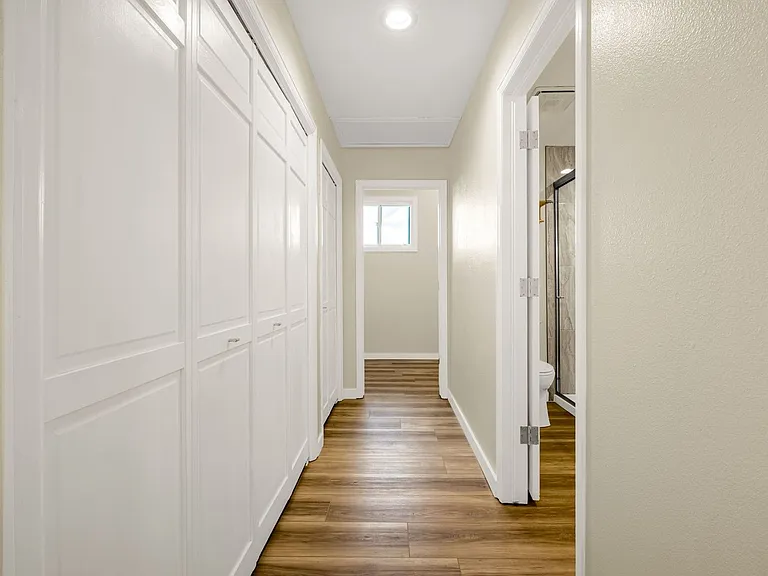 1172 Hill Cir #1172 — Photo 10