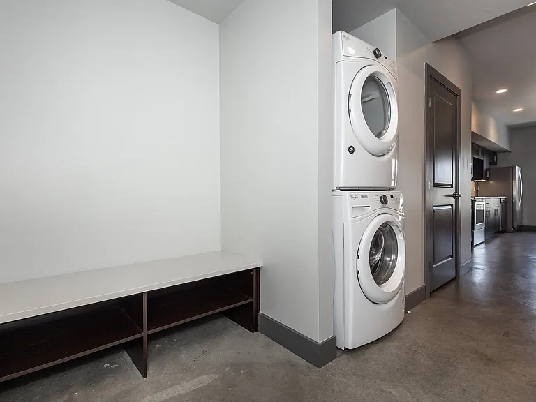 Tennyson Place — Photo 41