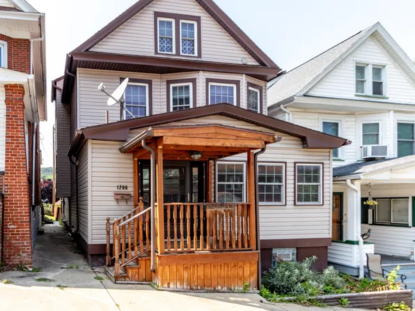 1206 21st Ave, Altoona, PA 16601