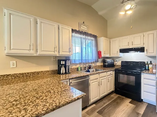 4808 W McRae Way — Photo 22