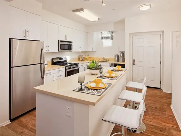 The Paseos at Montclair North