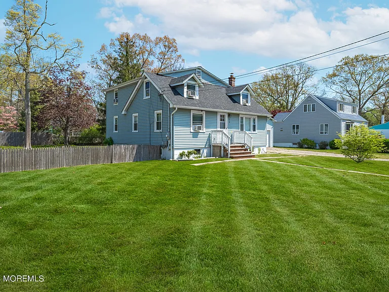 914 Radnor Ave — Photo 4