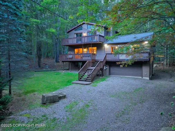 169 Cardinal Dr, Gouldsboro, PA 18424