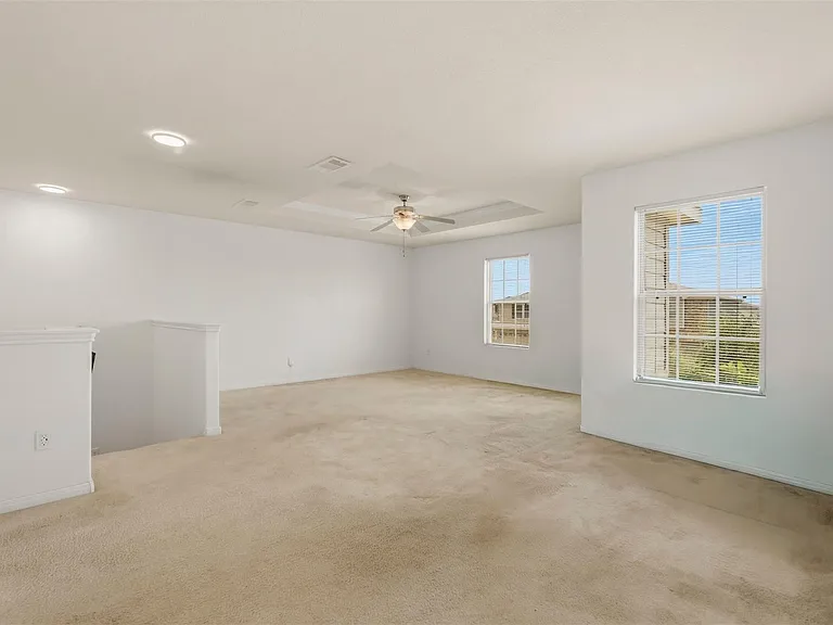 6810 Cortenridge Ln — Photo 17