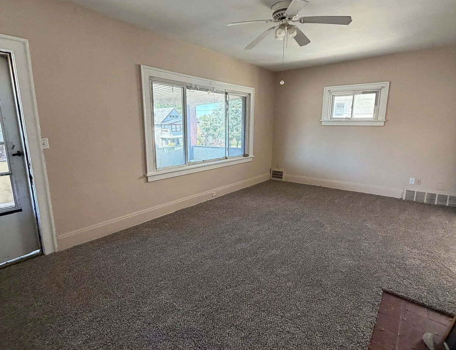 4 bed, 1482 sqft, $1,395 — Photo 2