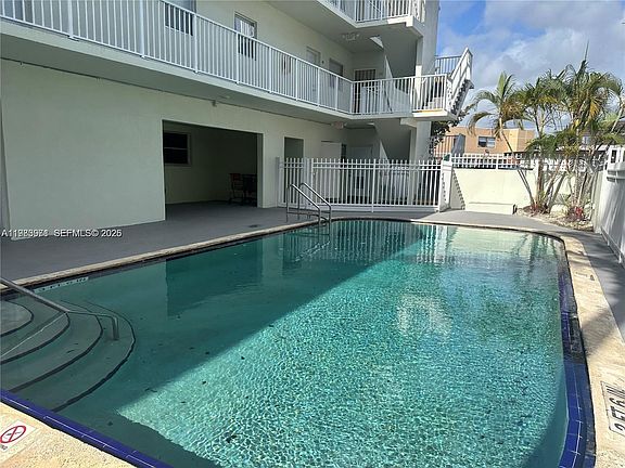 5th image of 12890 NE 8th Ave APT 101