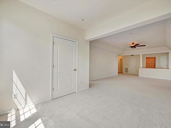3rd image of 7335 Brookview Rd Unit 306