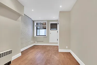 Rented by Cooper & Cooper Real Estate