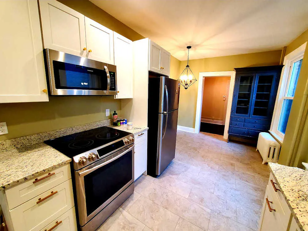 1 bed, 1125 sqft, $1,400 — Photo 1