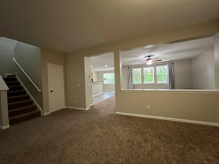 6170 Sparkling Cove Ln — Photo 8