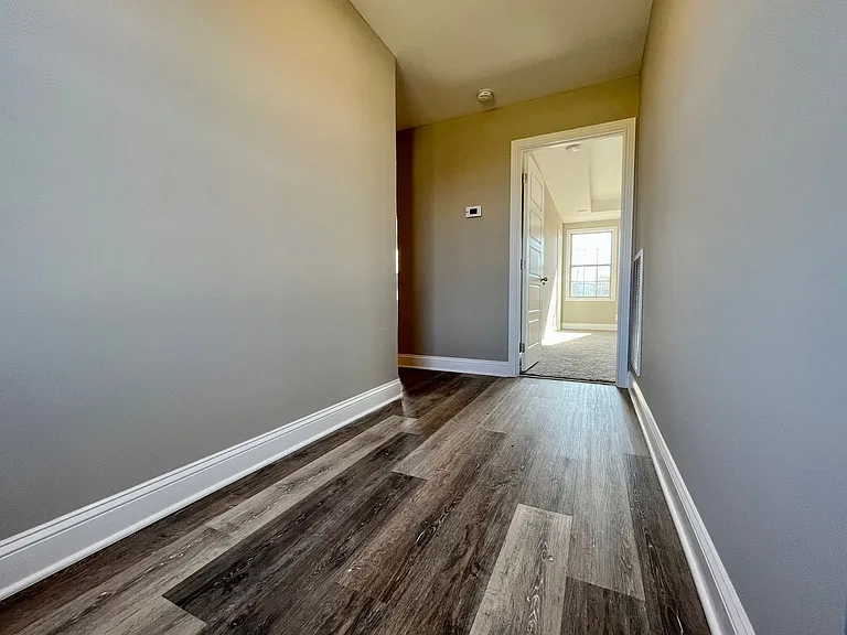 276 Dugger Dr — Photo 19