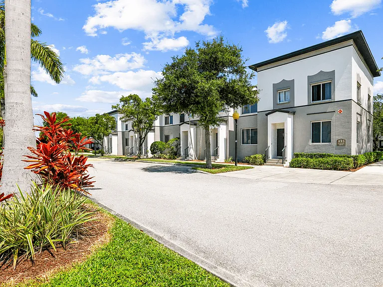 San Marco Villas — Photo 9