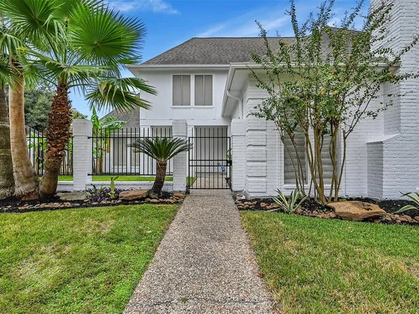 3011 Manila Ln, Houston, TX 77043