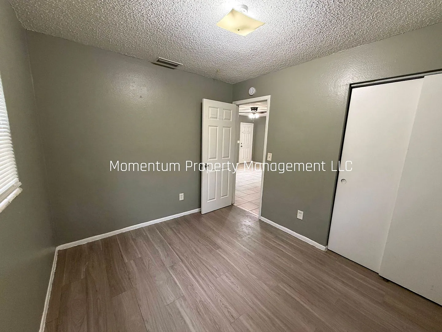 10401 N 11th St. Unit B Tampa, FL 33612 — Photo 4