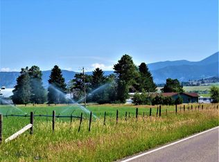 2163 E River Rd, Livingston, MT 59047