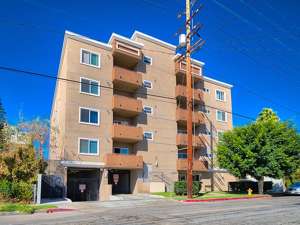 2nd image of 1029 S Hobart Blvd APT 305