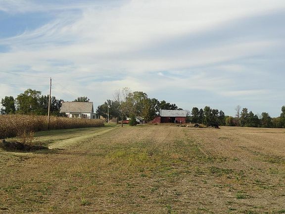 2nd image of 4885 Township Road 121