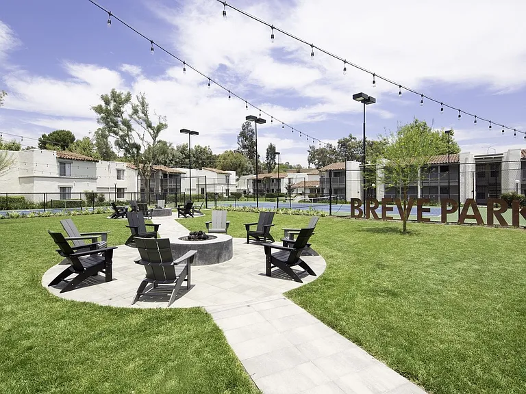 Breve Park — Photo 9