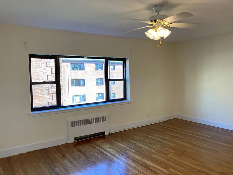 110 Longwood Ave #3 — Photo 10