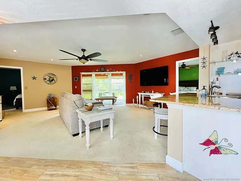 3236 SE Aster Ln #M225 — Photo 1
