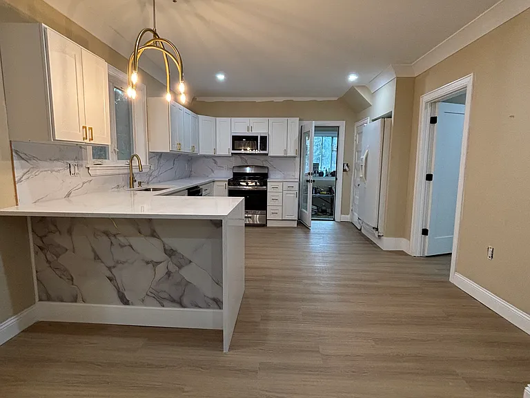 62 Wolcott St #1 — Photo 1