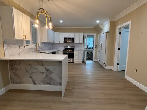 62 Wolcott St Floor 1, Malden, MA 02148