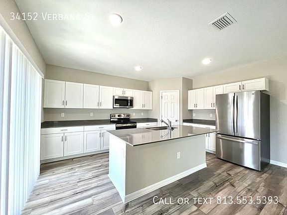 3rd image of 34152 Verbena St