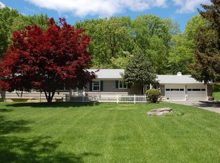 59 Lyonsville Rd, Boonton, NJ 07005