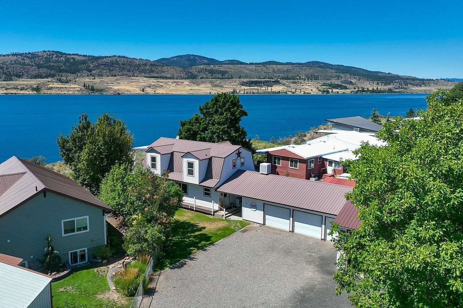 2207 Grovepoint Ct, Seven Bays, WA 99122 Zillow