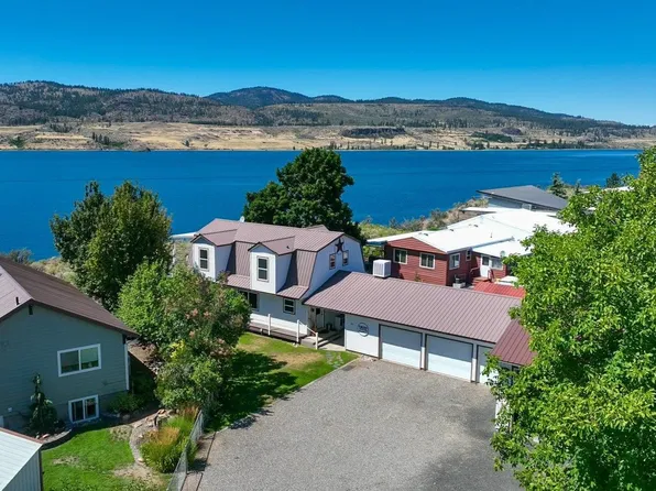2207 Grovepoint Ct, Seven Bays, WA 99122