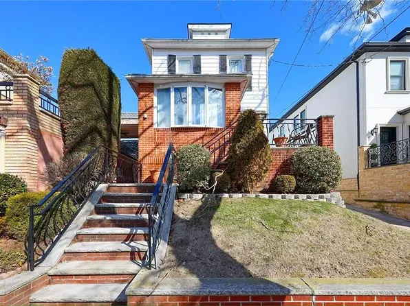 1213 84th St, Brooklyn, NY 11228