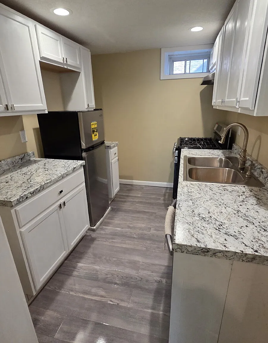 1 bed, 1.0 bath, 400 sqft, $850 — Photo 3