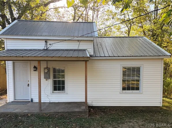 815 Highway 42, Iberia, MO 65486