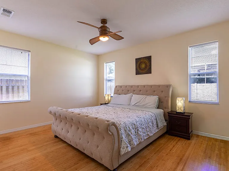 1725 Soaring Heights Cir — Photo 16
