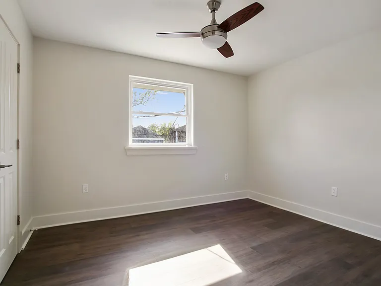 2110 Bayou Rd #5 — Photo 18