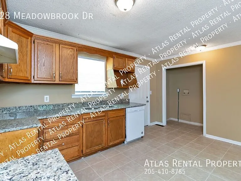 928 Meadowbrook Dr — Photo 14