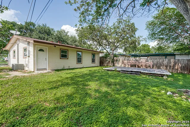 326 Sublett Dr — Photo 24