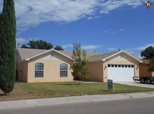 1402 W Bullock Ave, Artesia, NM 88210