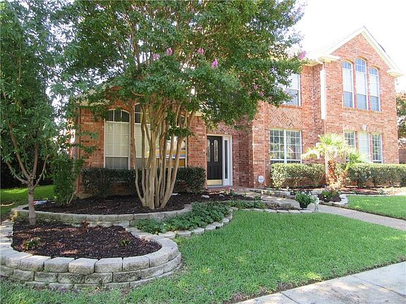 2nd image of 1316 Pinehurst Dr