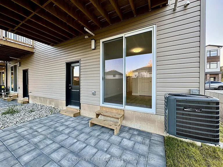349 Southdale Rd E #26 — Photo 26