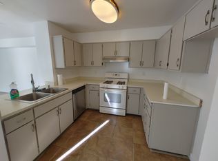 7611 Roberta Ln, Antelope, CA 95843