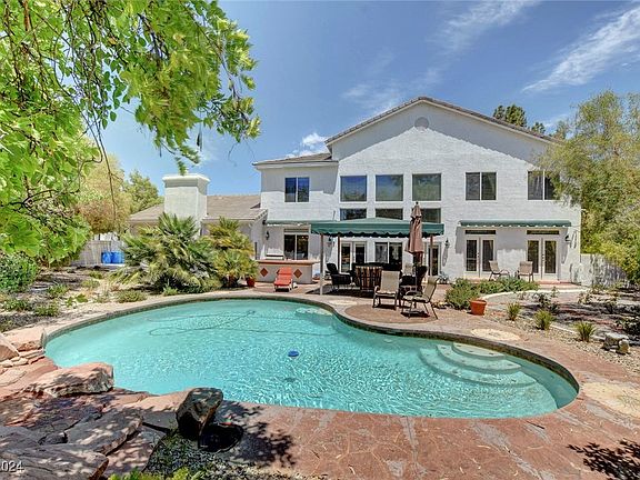 3rd image of 7621 Pleasant Colony Ct